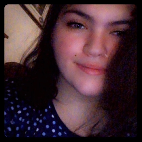 Meet your Posher, Franceska Pasternak - Picture 1 of 1